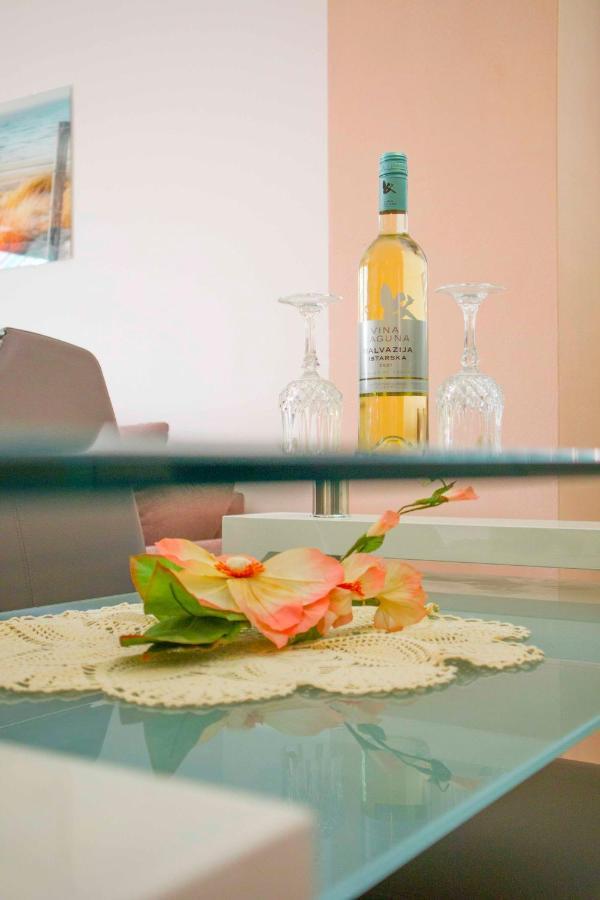 Apartment Mm